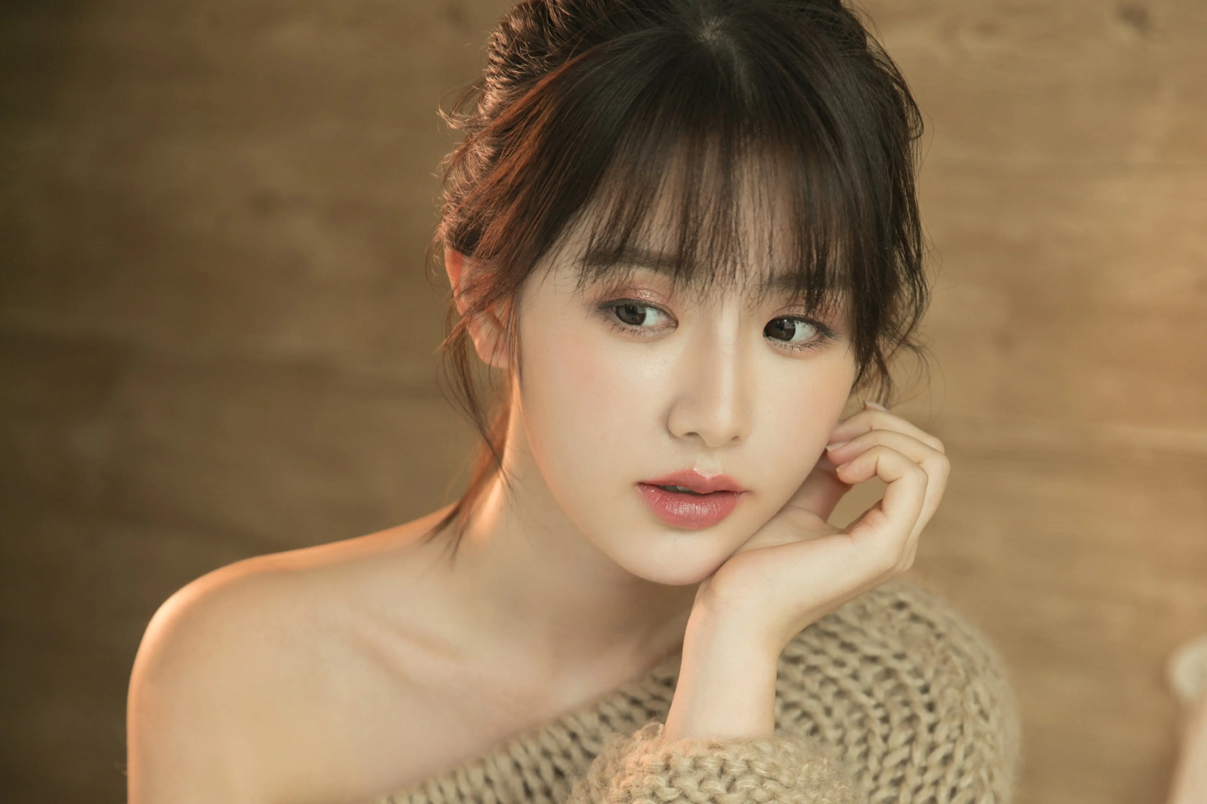 安吉西宁私人伴游陈娟儿的联系方式
