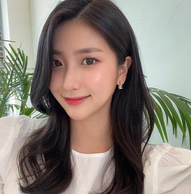 安吉太原伴游小姐姐