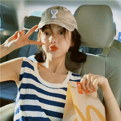 安吉伴游女生铎忆柏的资料