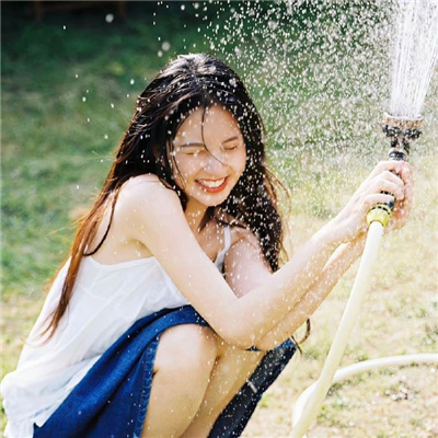 安吉伴游女生方忆彤的资料